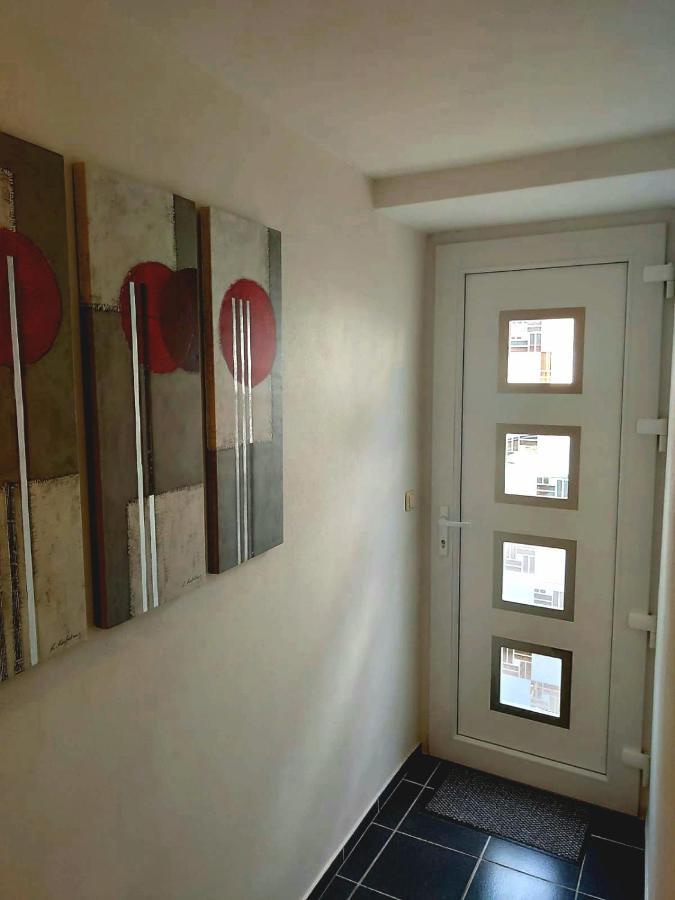 Apartment Schweich-Issel Familie Lentes Neu Renoviert 외부 사진